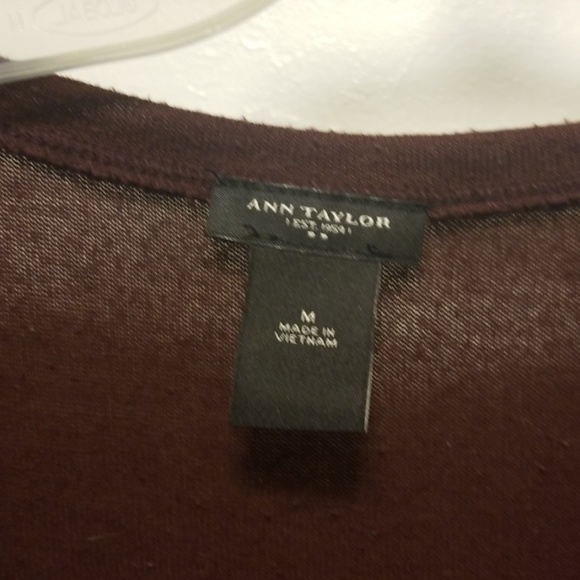 Last chance! Ann Taylot Outlet sweater - Picture 3 of 4
